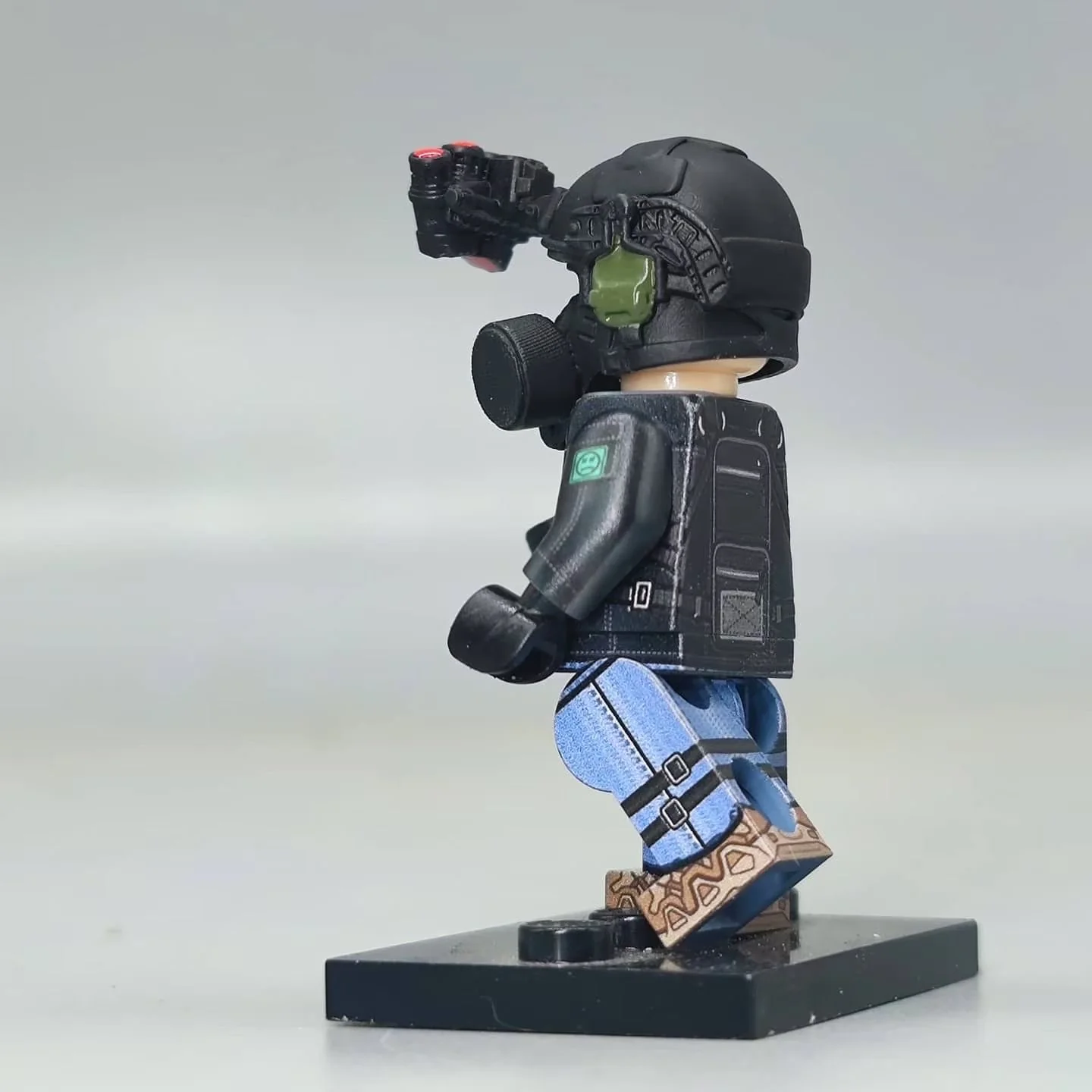 Thumb 4
